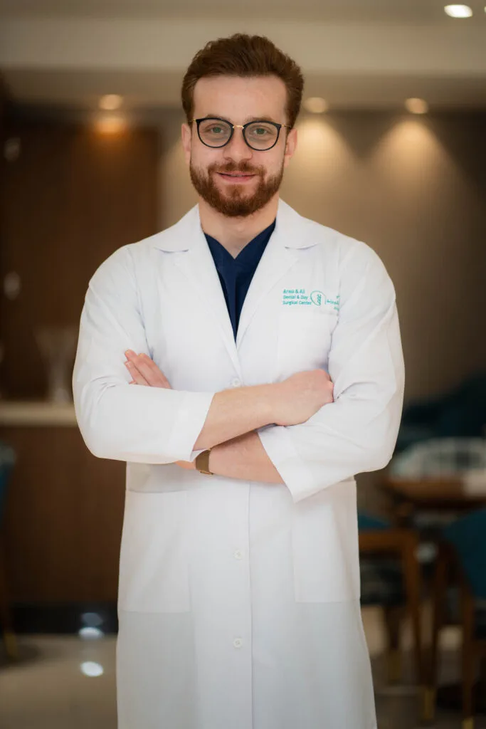 Home 10 DR. MOHAMMED KAREEM_GP Dentist